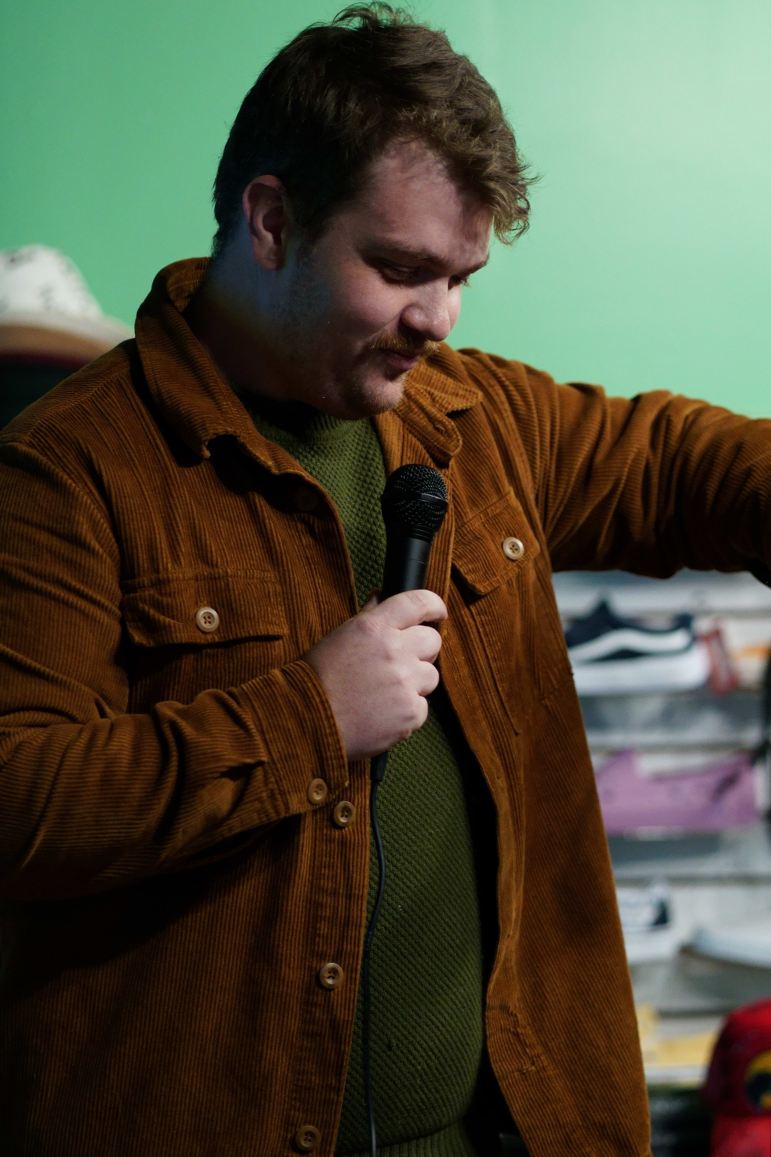 Bradley Loggins headshot