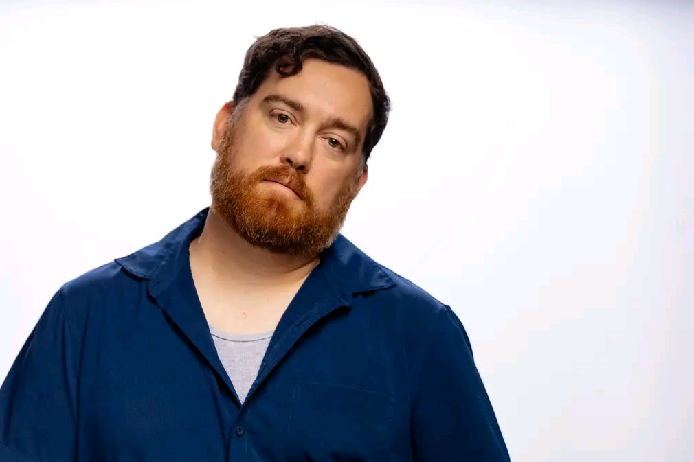 Sean Whitfield headshot