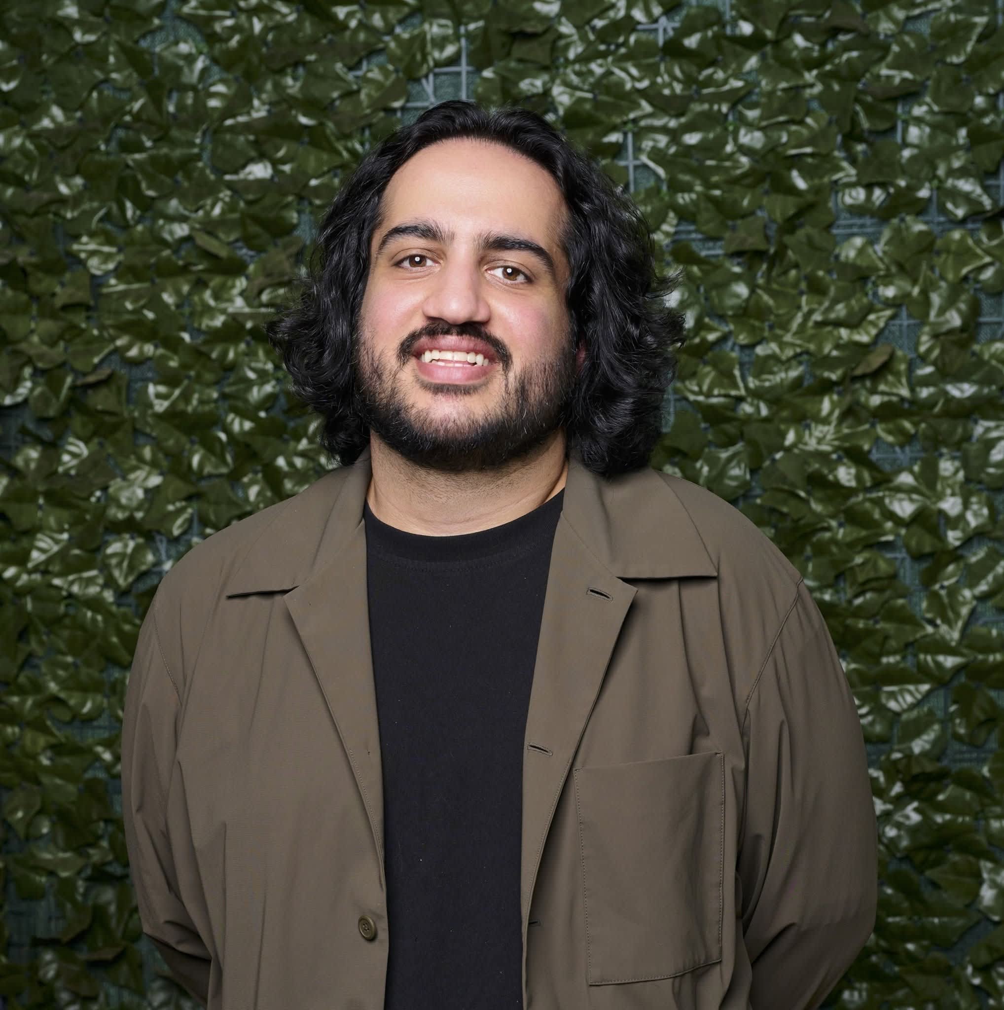 Farzin Moradi headshot