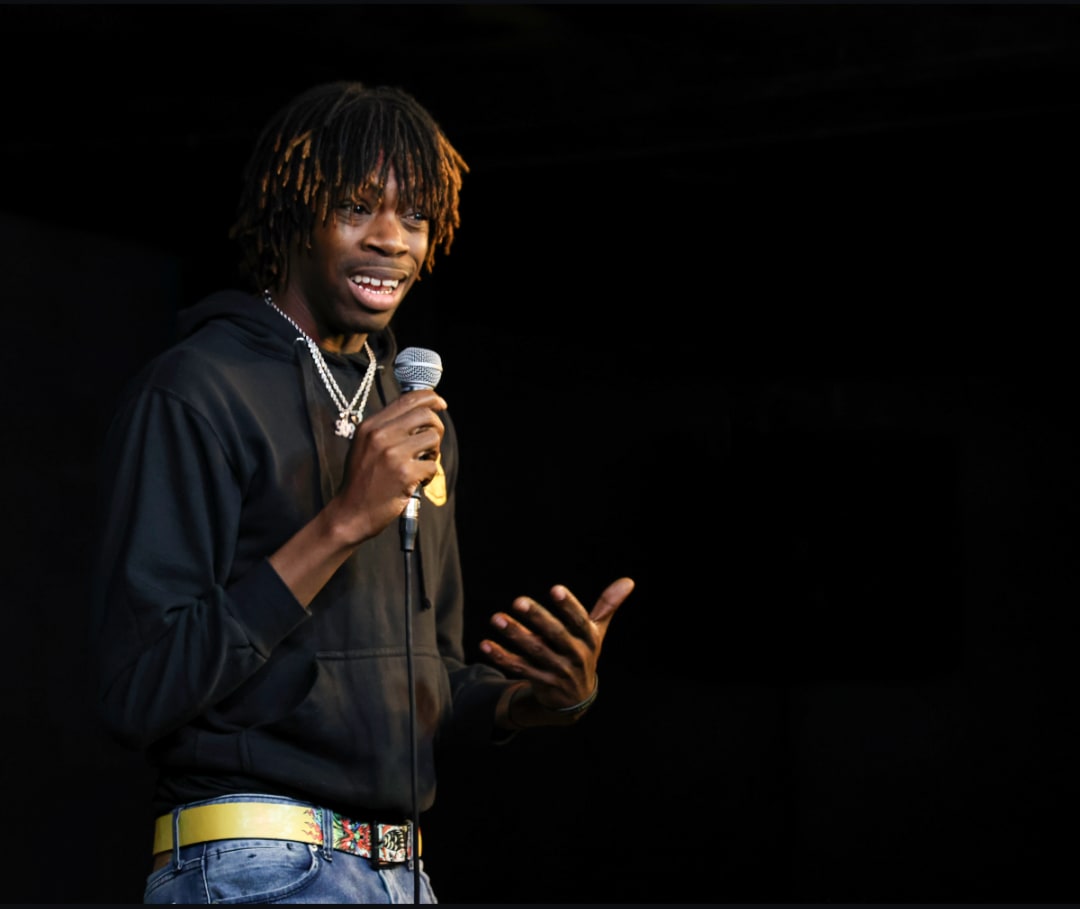 Mark Anthony headshot