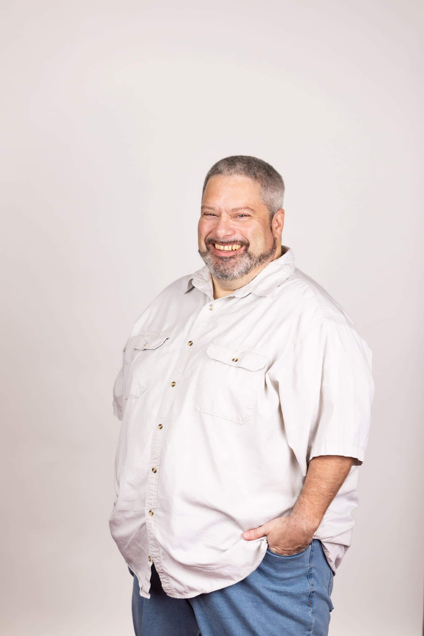 Aaron Duvall headshot