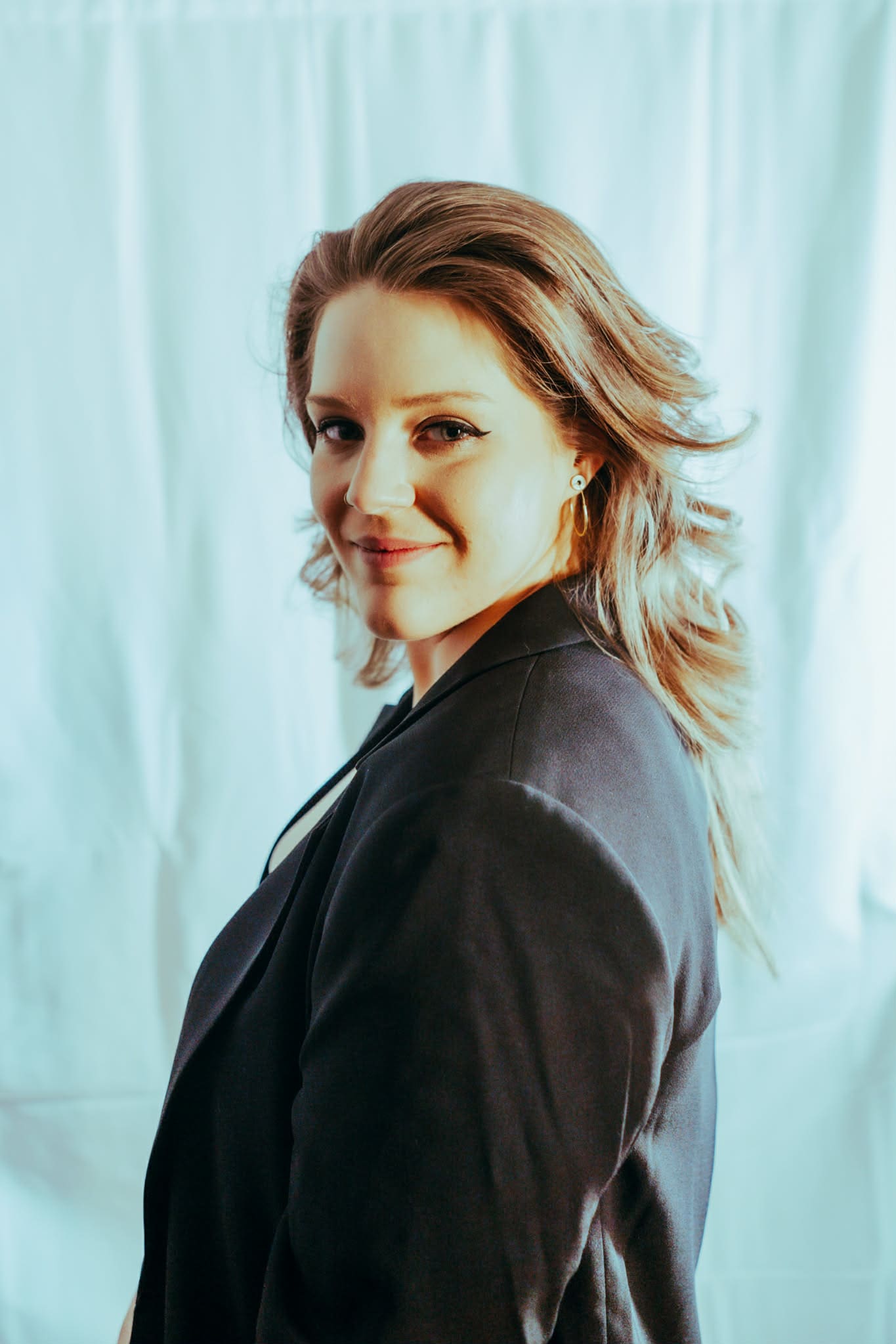 Sarah Warren headshot