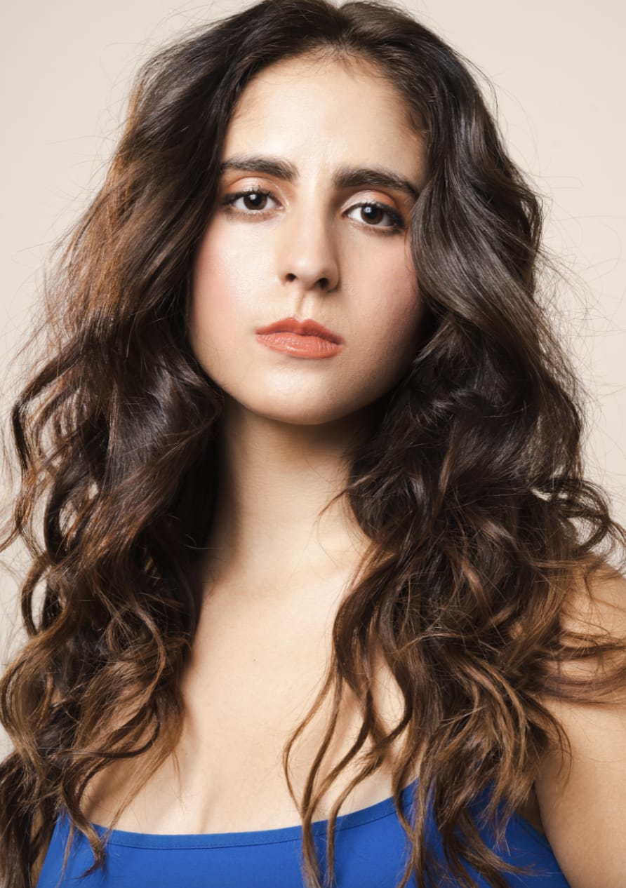 Thalia Romina headshot