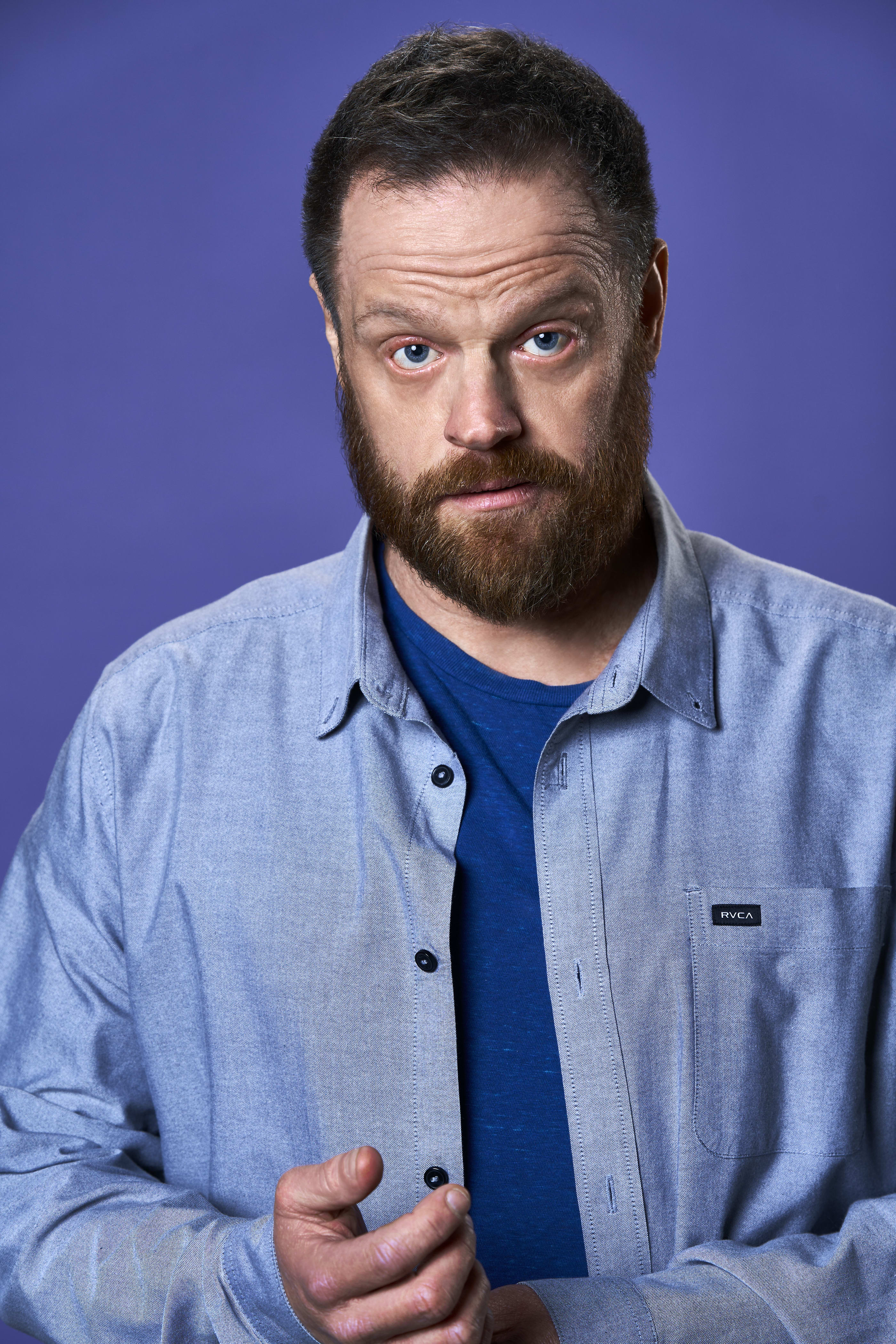 Alex Hooper headshot