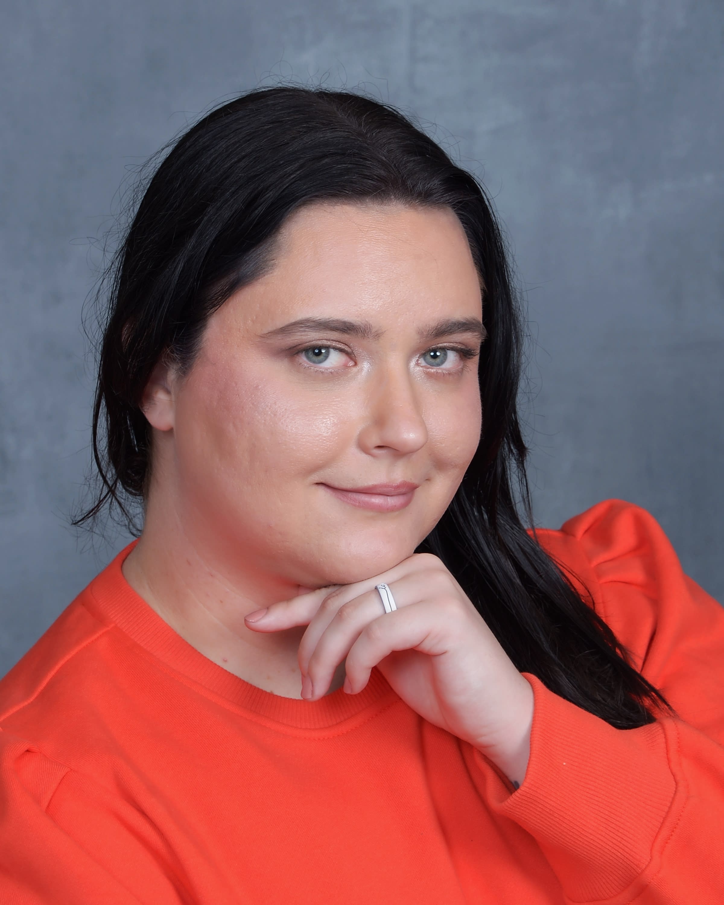 Elva Starling headshot