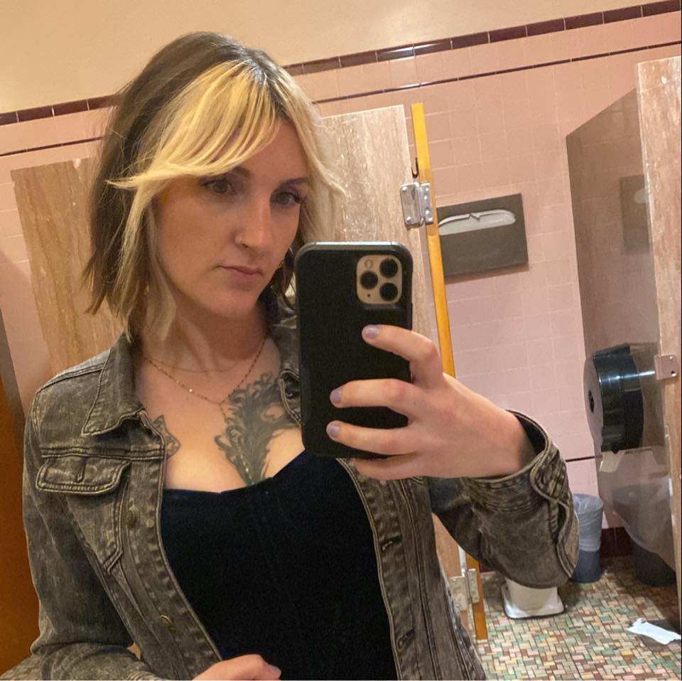 Jess Harding headshot