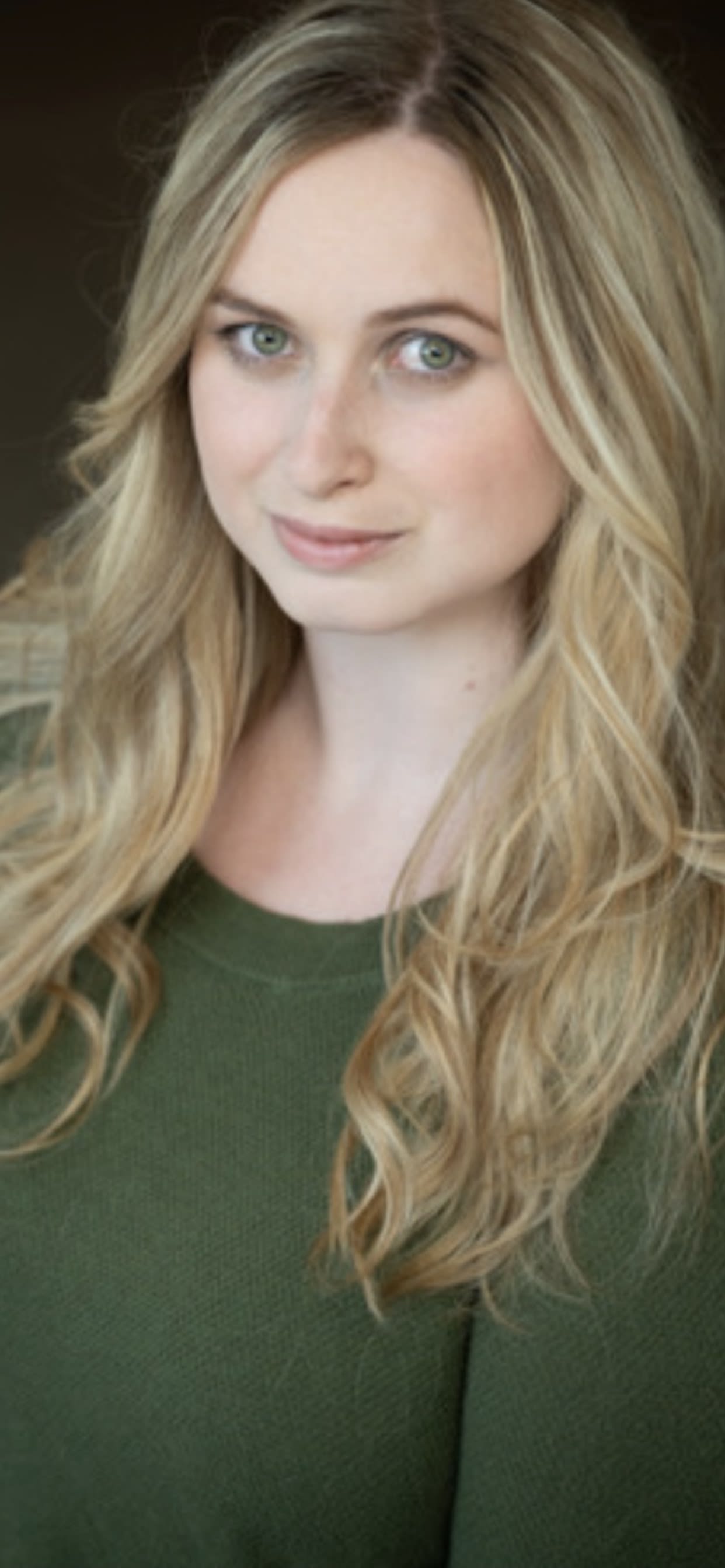 Mackenzie Diggins headshot