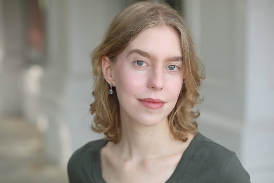 Renata headshot
