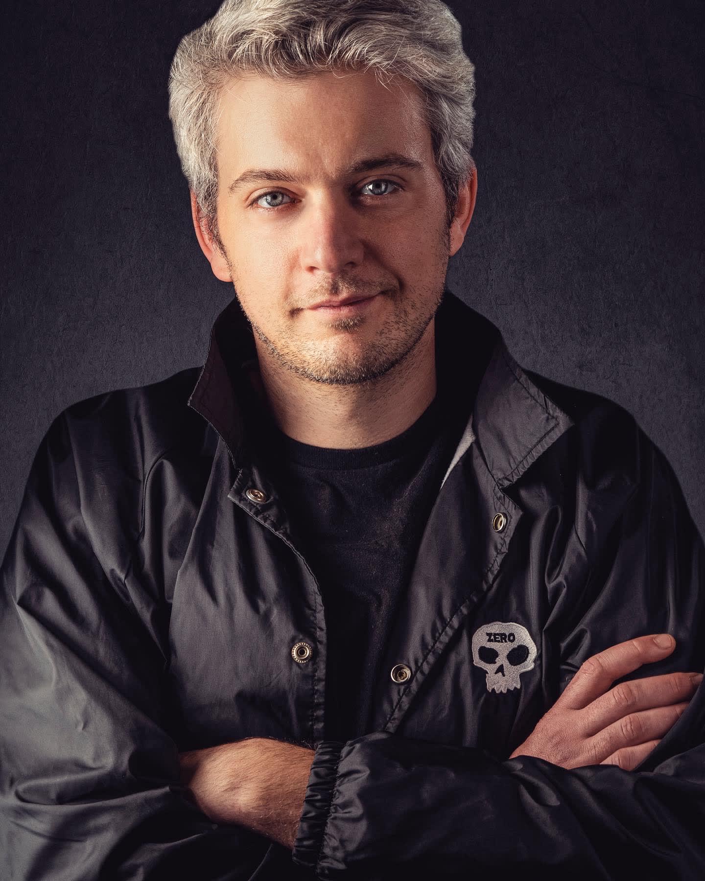 Mark DeBonis headshot