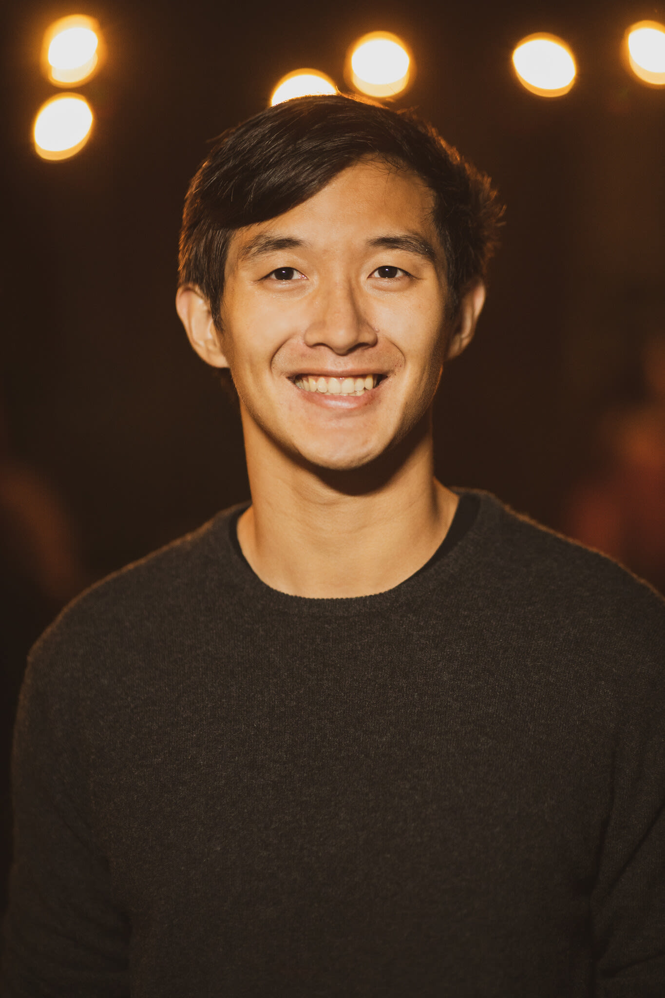 Misha Han headshot