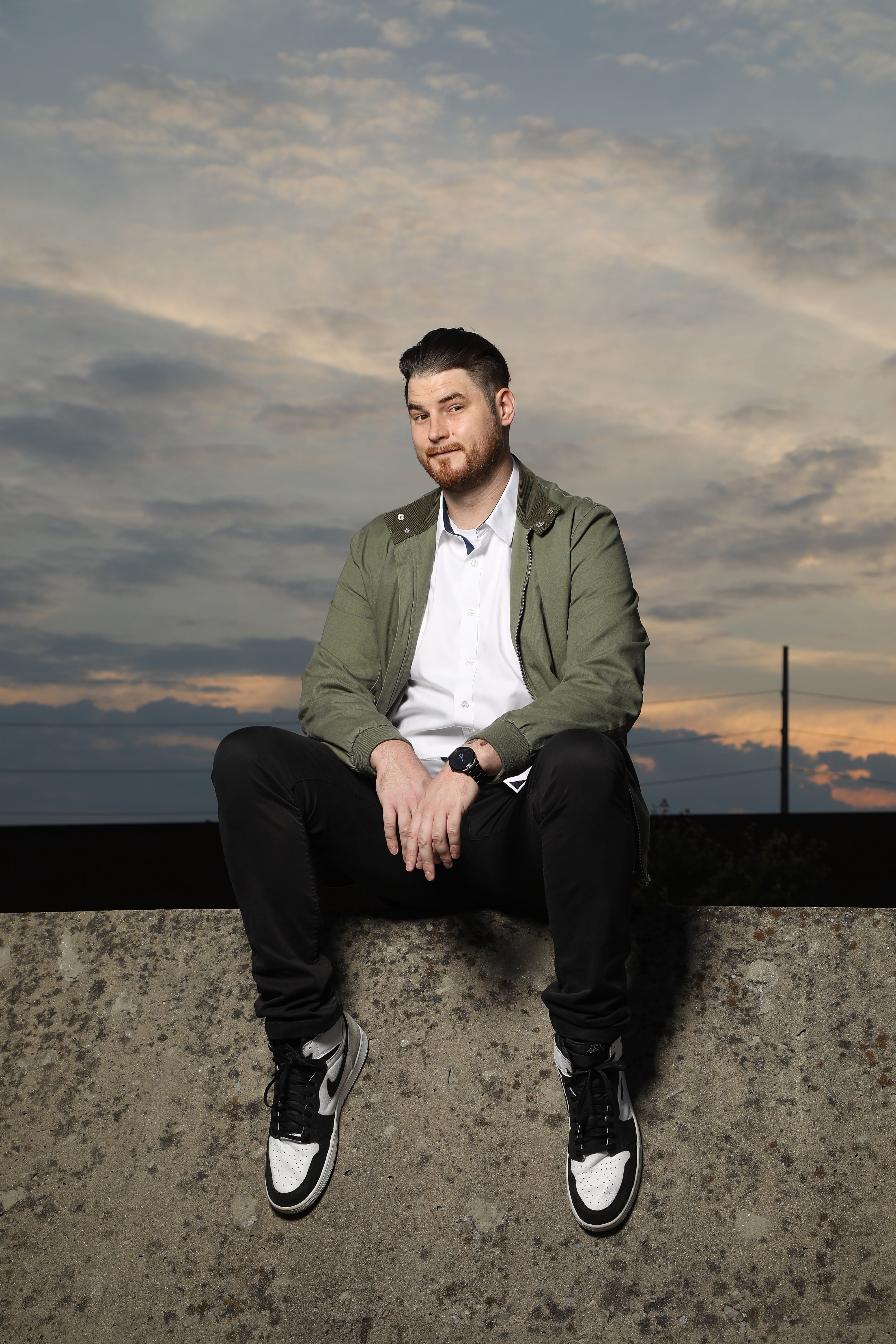 Travis Nelson headshot