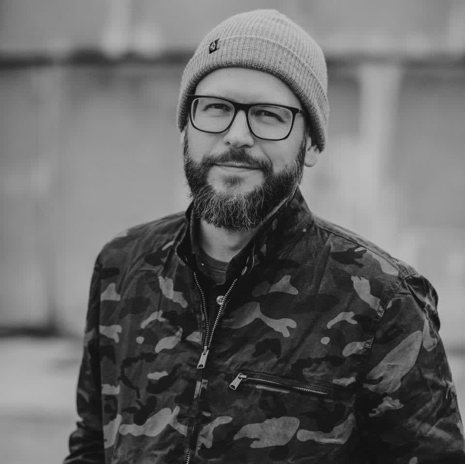 Ammon Conant headshot