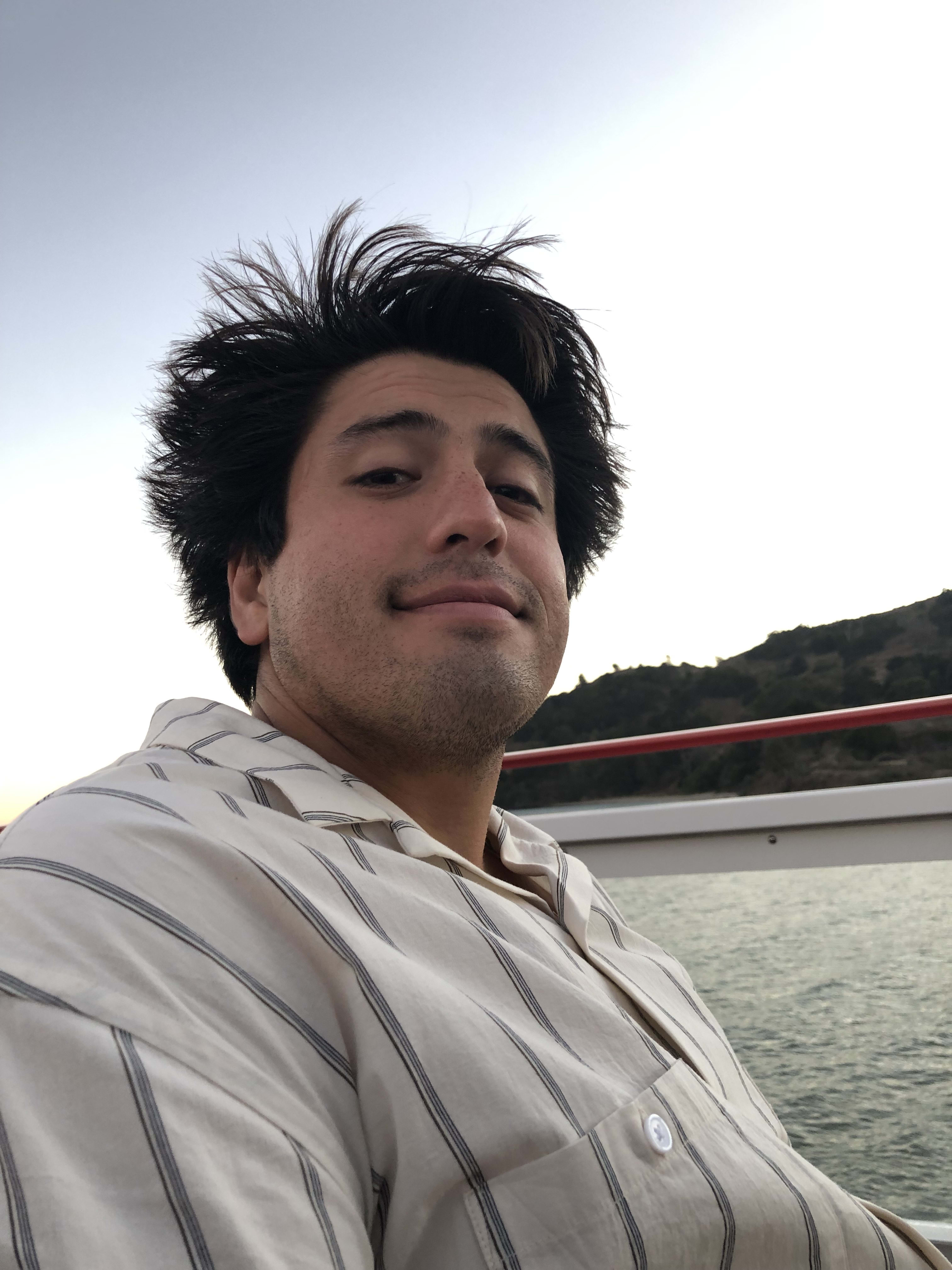 Daniel Castillo headshot