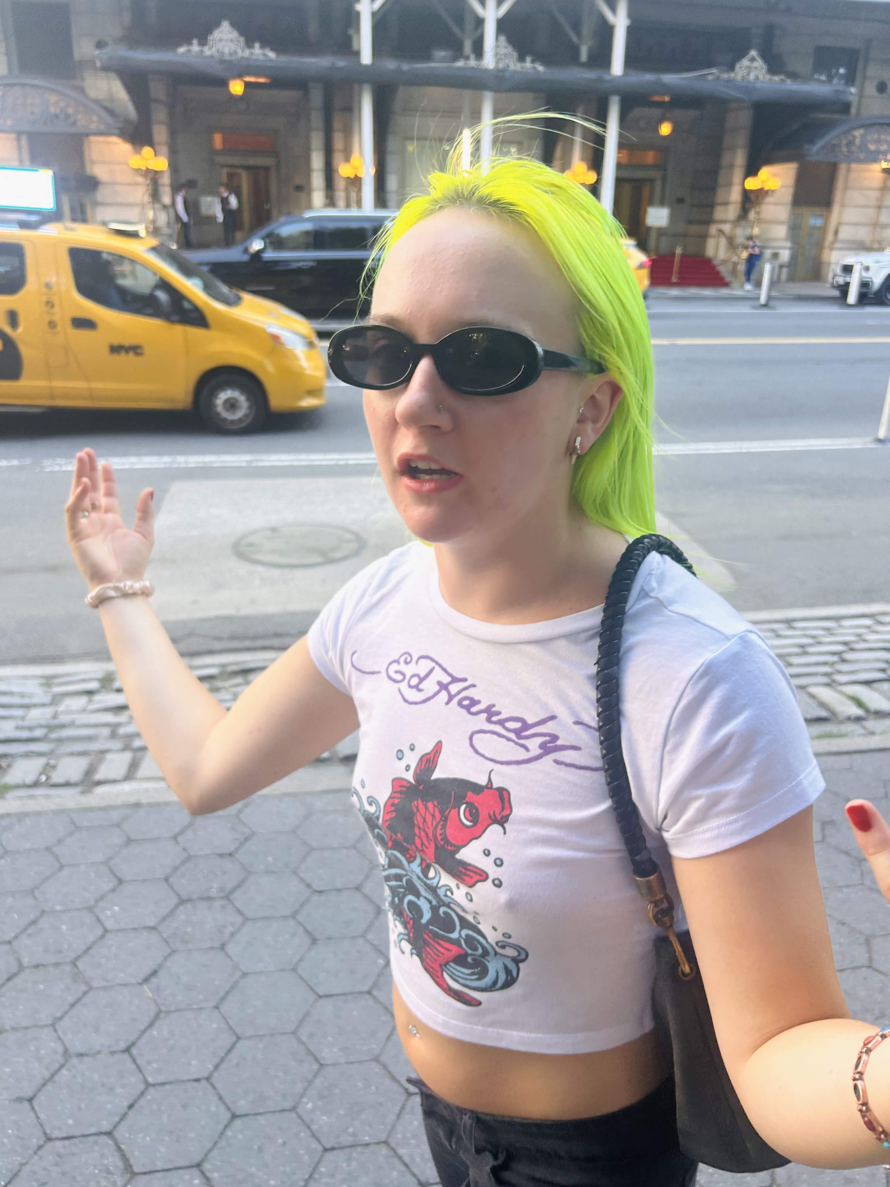 Dee Bellinger headshot