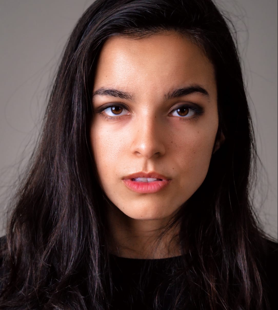 Espi Rivadeneira headshot