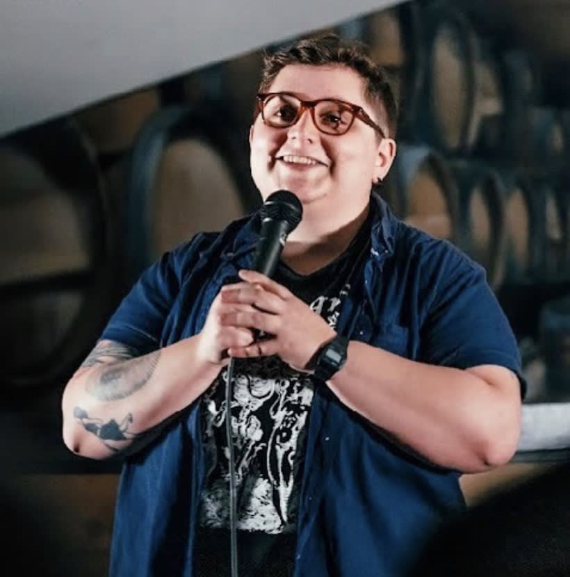 Mandy Robbins headshot