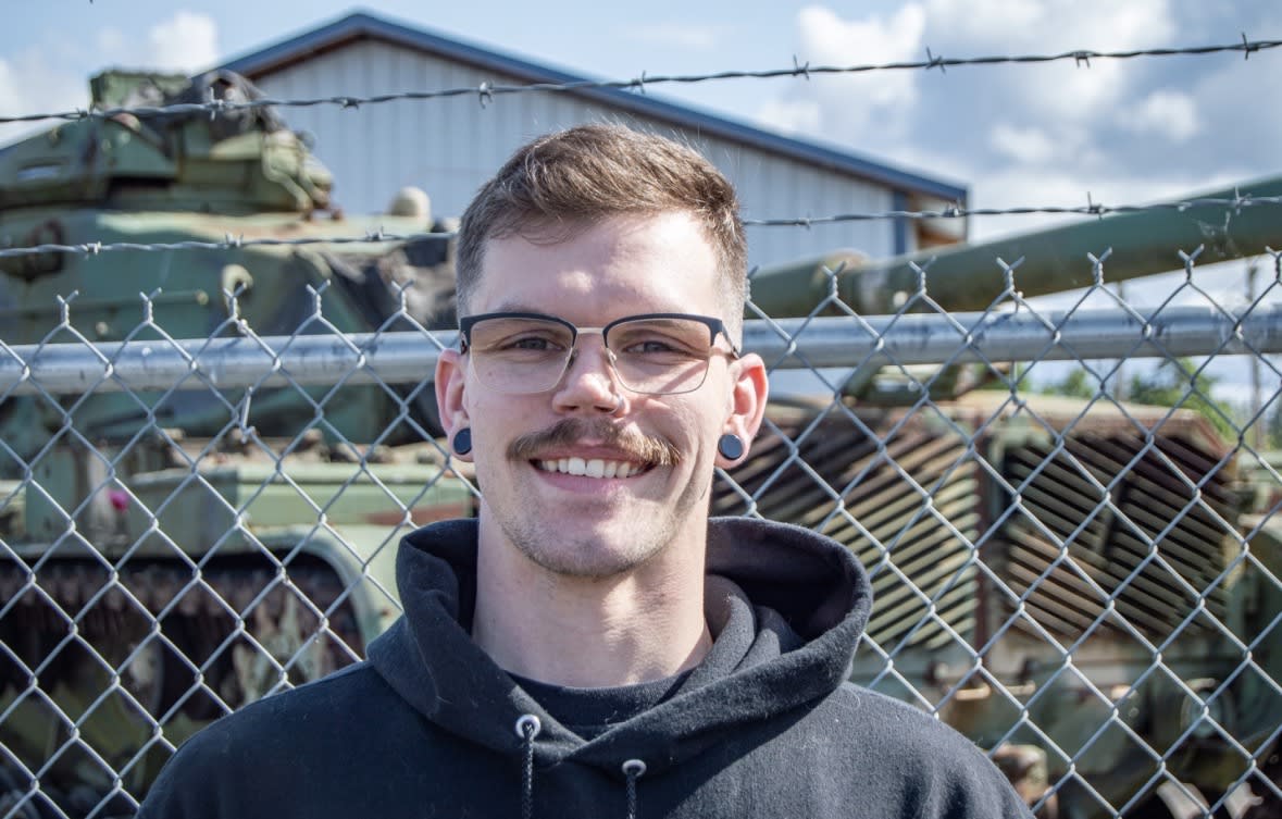 Shadd Foster headshot