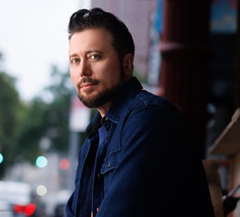 Allan Fuks headshot
