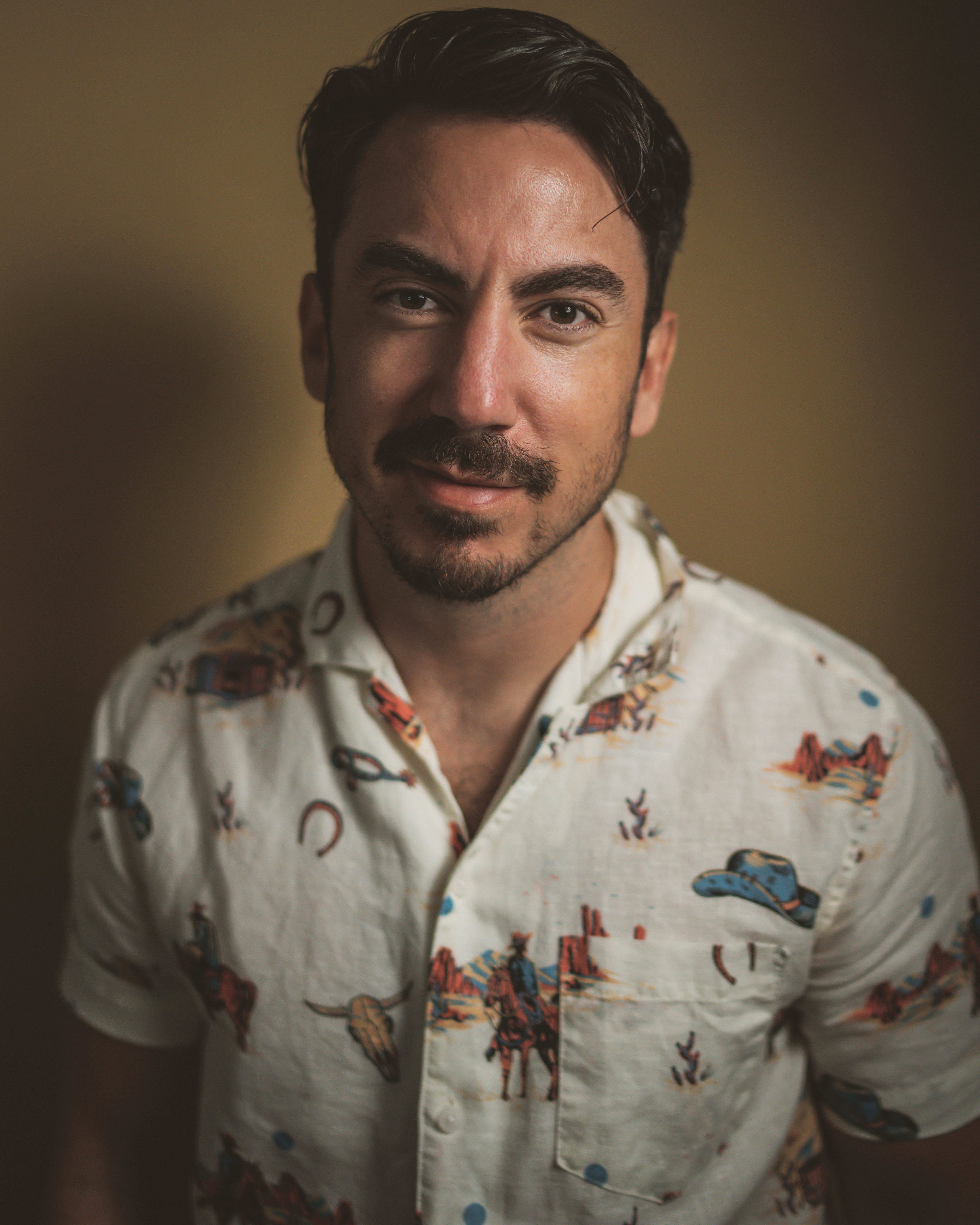 Evan Lopez headshot