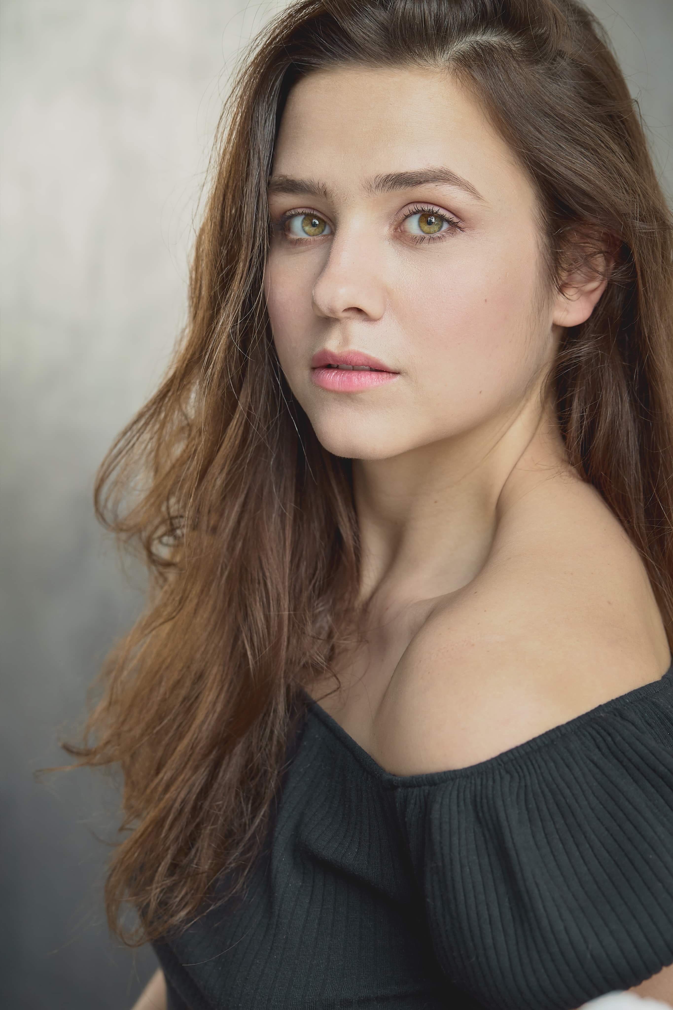 Claire Jolliffe headshot