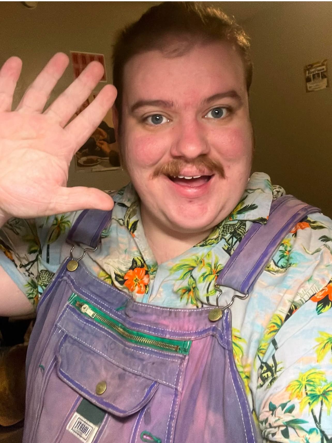 Chris Overalls headshot