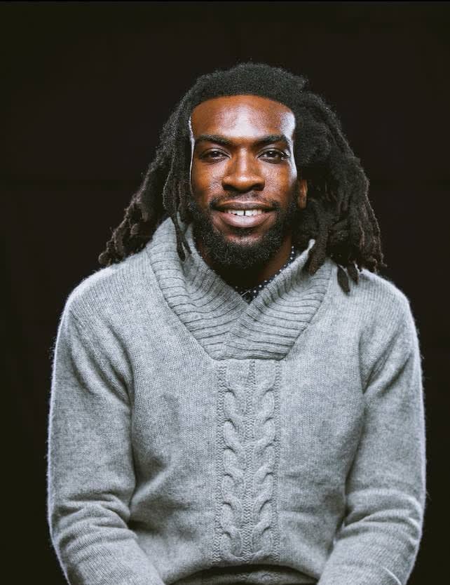 Aaron Bell headshot