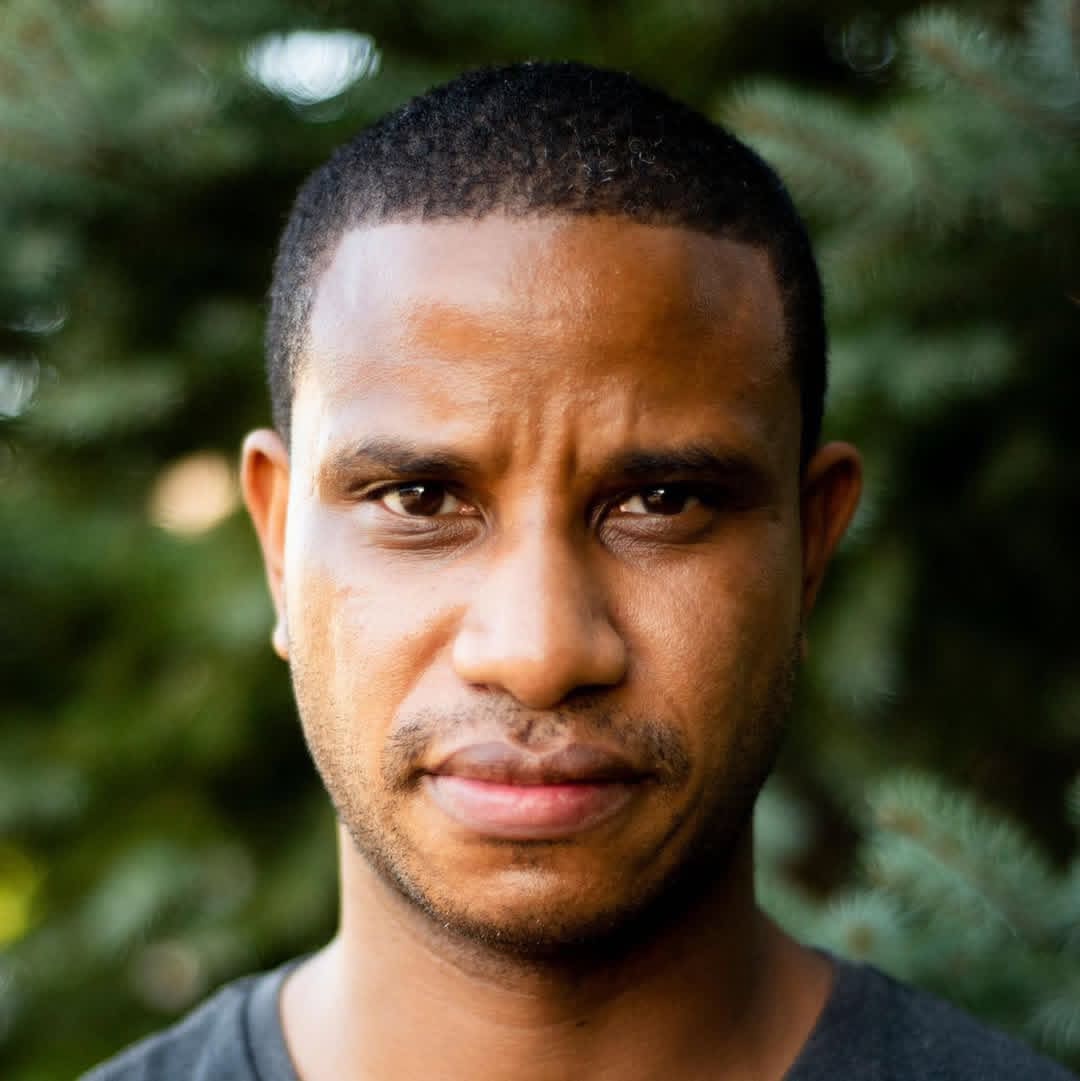 Johnny MacDonald headshot