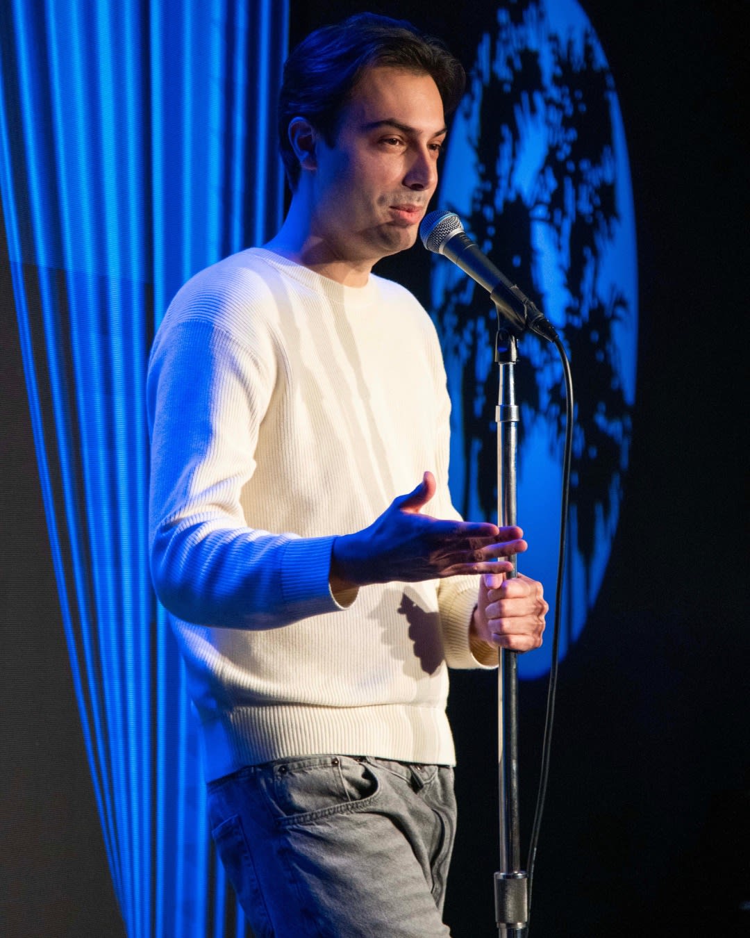 Dante Gonzalez-Abreu headshot