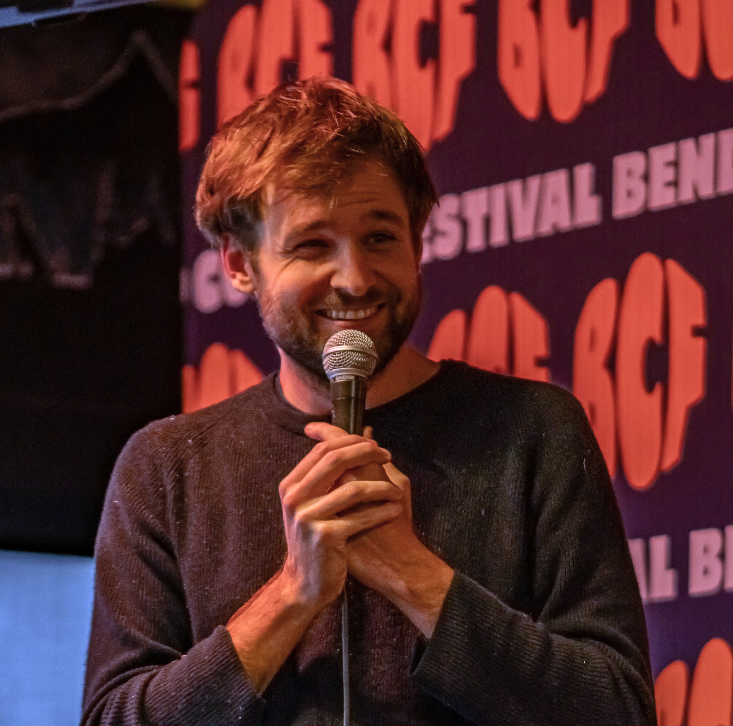 Micah Leslie headshot