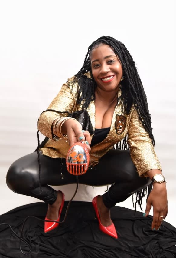 Shanell Renee headshot