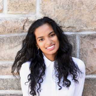 Abby Govindan headshot