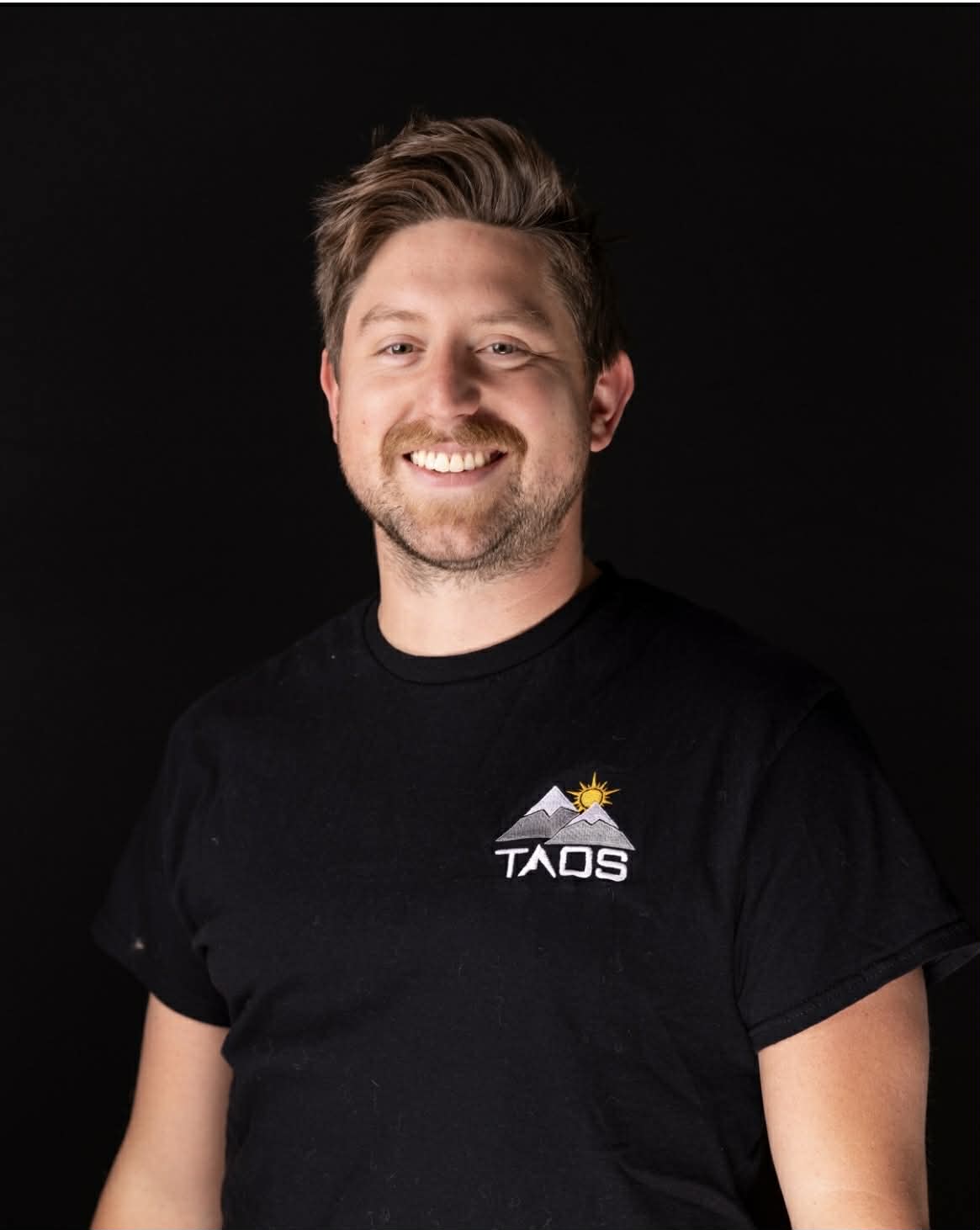 Tripp Stelnicki headshot