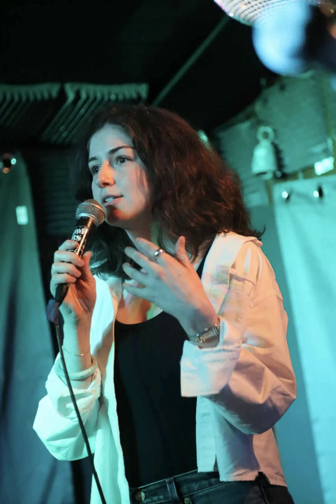 Julia Purcell headshot