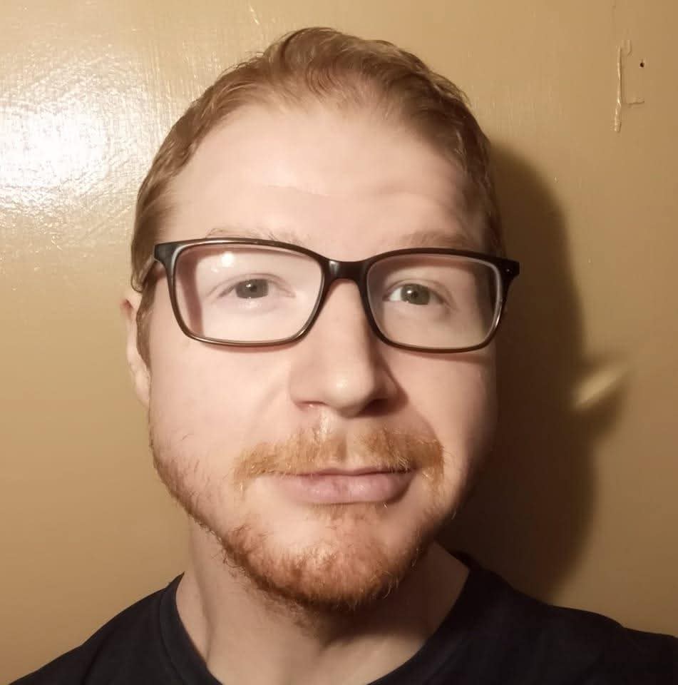 Joey Smith headshot