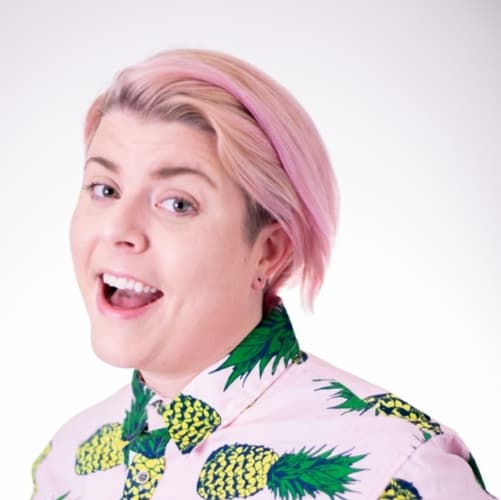 Mimi Benfield headshot