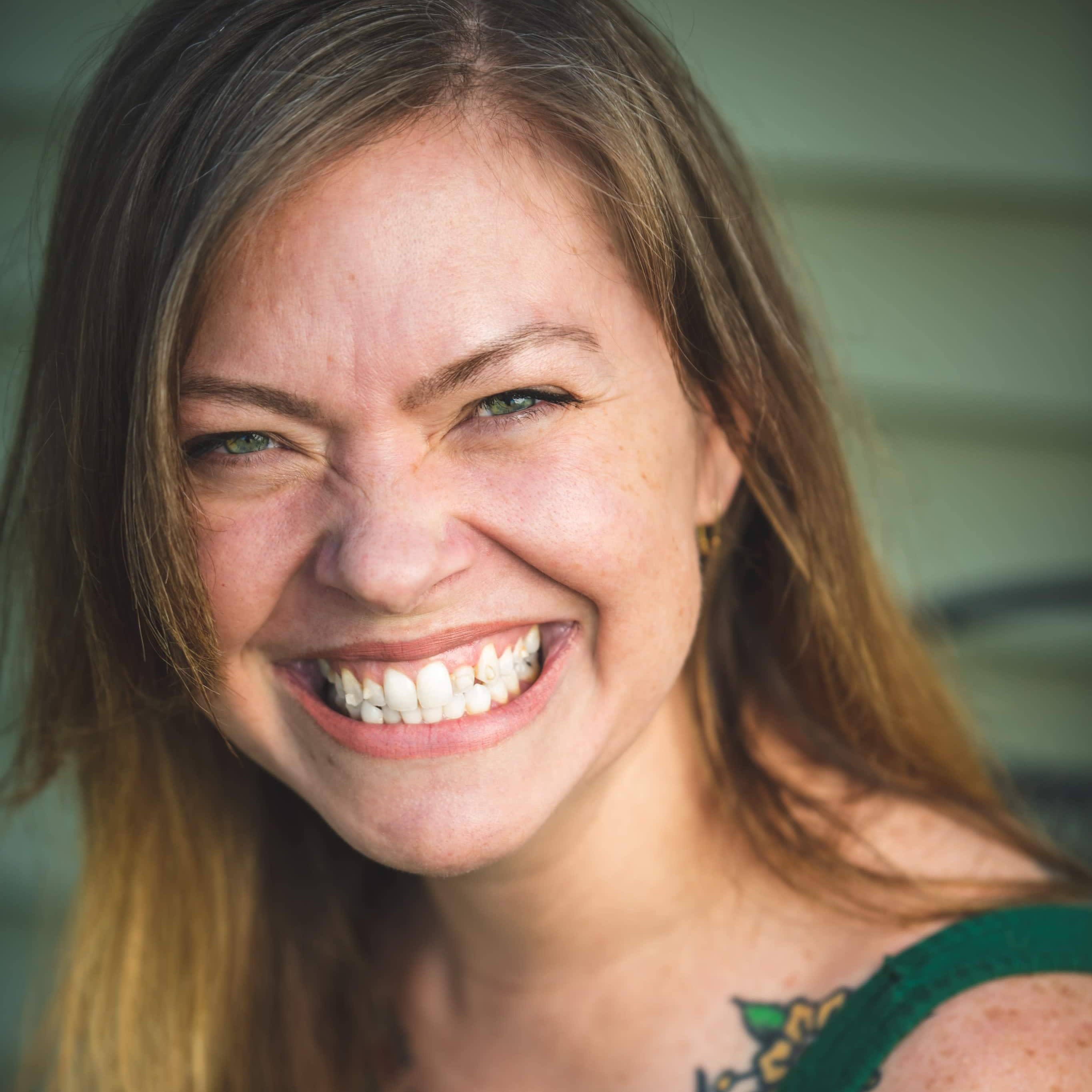 Tracy Kellett headshot