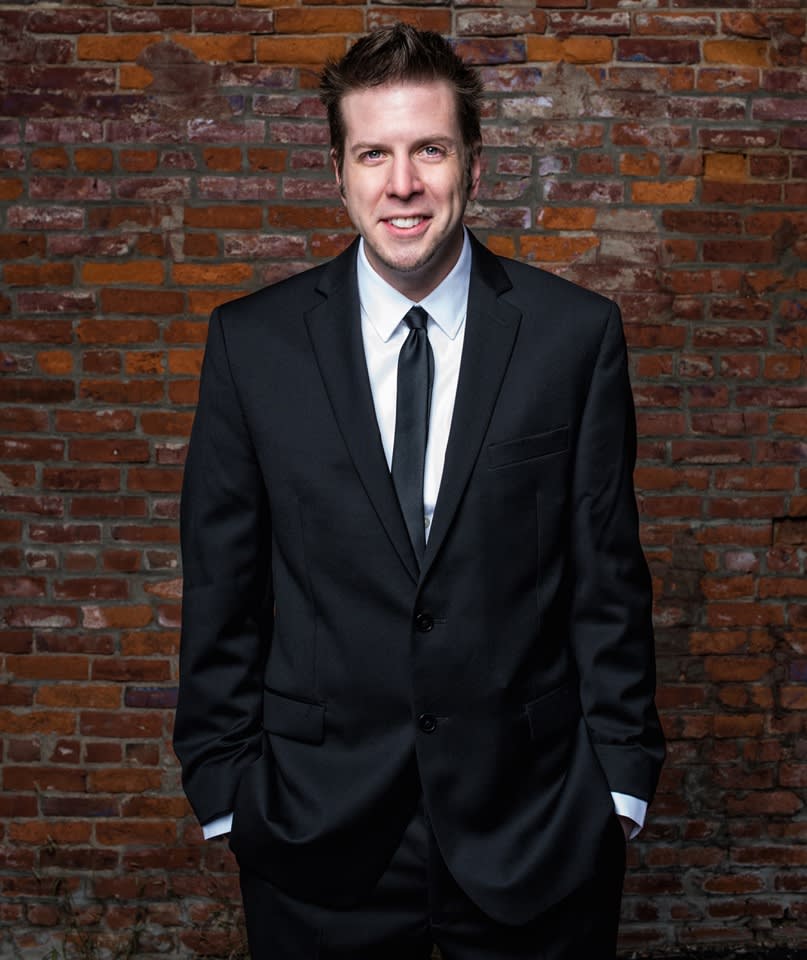 Will Phillips headshot